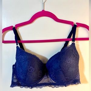 Frederick’s of Hollywood - Navy Lace Underwire Bra (38B)